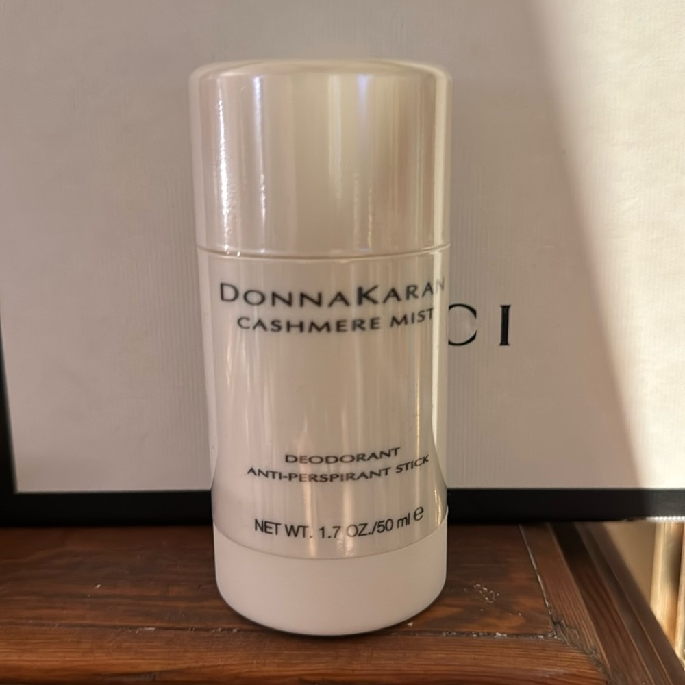 Donna Karan Cashmere Mist Deodorant